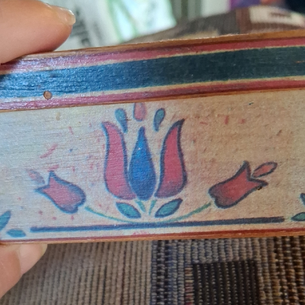 Hand-Painted Wooden Trinket Box with Equestrian Motif Vintage - Picture 2 of 7